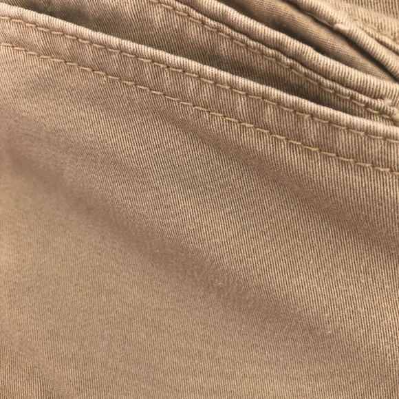 cute tan pants size 4 great condition - Picture 2 of 2